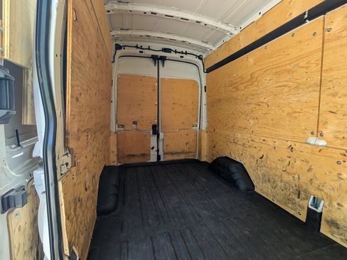 Used 2024 Ford Transit 250 148 High Roof AWD image 14