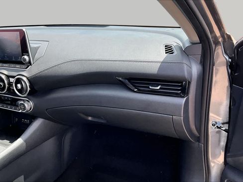 Certified 2025 Nissan Sentra SV w/ All-Weather Package FWD image 17