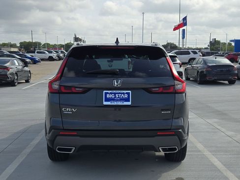 Used 2024 Honda CR-V Sport Touring image 5