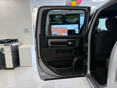 Used 2024 RAM 1500 Classic Warlock RWD image 32