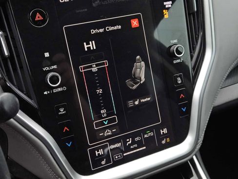 Used 2020 Subaru Legacy Premium image 19