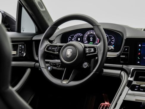 Used 2026 Porsche Panamera Turbo S AWD/4WD image 44