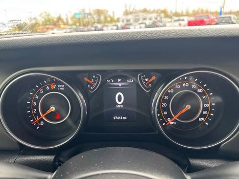 Used 2020 Jeep Gladiator Sport w/ Quick Order Package 24S AWD/4WD image 12
