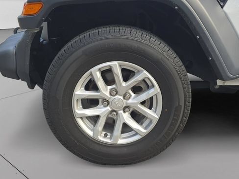 Used 2023 Jeep Wrangler Sport AWD/4WD image 28