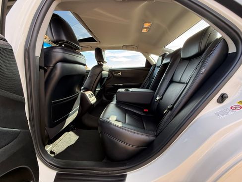 Used 2014 Toyota Avalon XLE Premium image 14