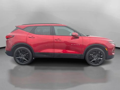 Used 2023 Chevrolet Blazer LT FWD image 7