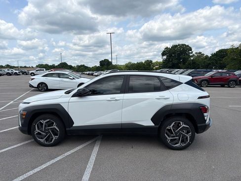 New 2026 Hyundai Kona SEL Premium FWD image 2