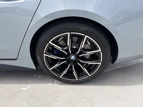 Used 2025 BMW M440i RWD image 6