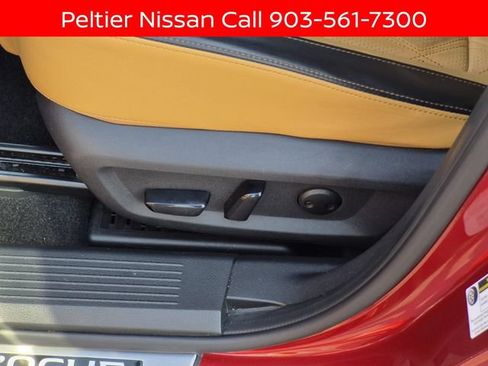 Certified 2023 Nissan Rogue Platinum w/ Platinum Premium Package FWD image 21