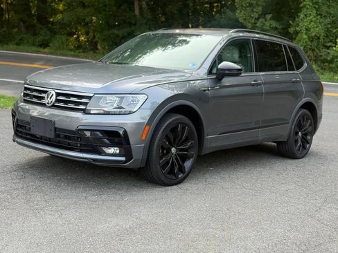 Used 2021 Volkswagen Tiguan SE R-Line w/ 3rd Row Seat Package AWD/4WD image 3