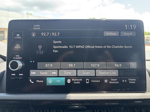 Used 2023 Honda CR-V EX-L image 29