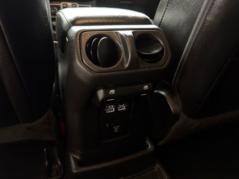 Used 2023 Jeep Wrangler Unlimited Sahara w/ Cold Weather Group AWD/4WD image 35