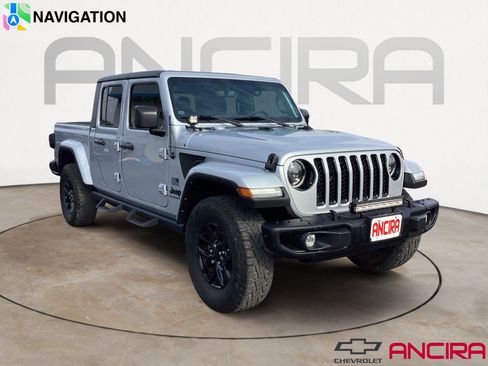 Used 2023 Jeep Gladiator Sport image 1