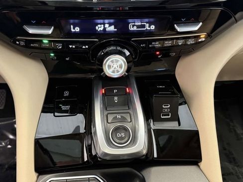 Used 2023 Acura MDX SH-AWD w/ Technology Package image 26