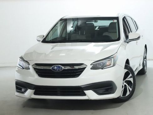 Used 2022 Subaru Legacy Premium image 3