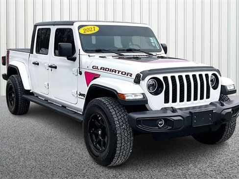 Used 2021 Jeep Gladiator Sport image 1