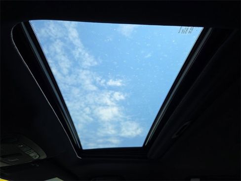 Used 2023 INFINITI QX80 Sensory w/ All-Season Package image 27