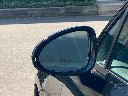 Used 2017 Porsche Macan image 15