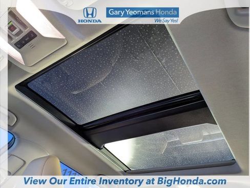 Used 2025 Toyota RAV4 Limited w/ Advanced Technology Package image 25