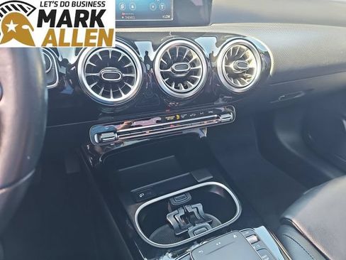 Used 2022 Mercedes-Benz A 220 4MATIC image 17