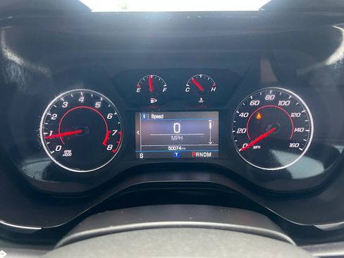 Used 2020 Chevrolet Camaro LT RWD image 16