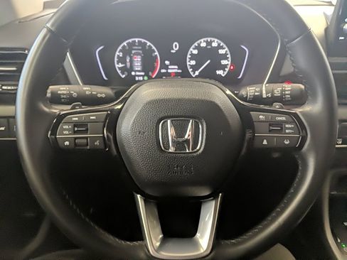 Used 2024 Honda Pilot EX-L image 15