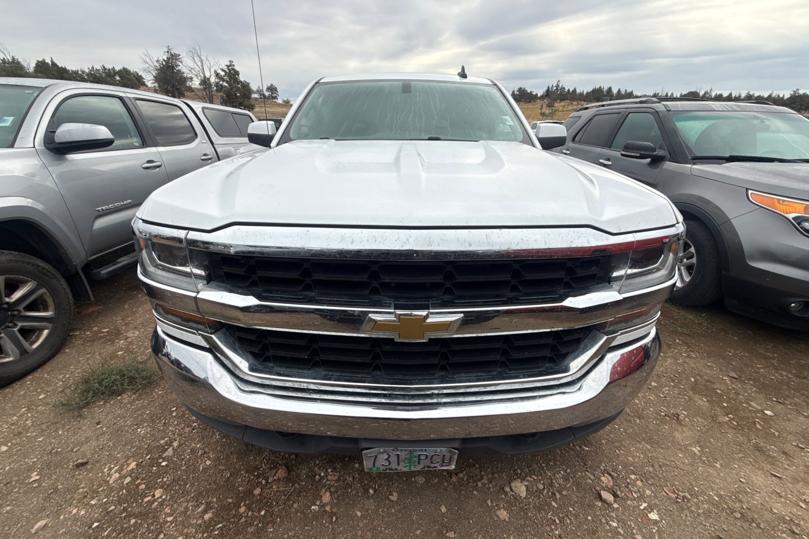 Used 2019 Chevrolet Silverado 1500 LT AWD/4WD image 2