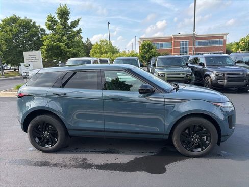 Used 2025 Land Rover Range Rover Evoque S AWD/4WD image 6