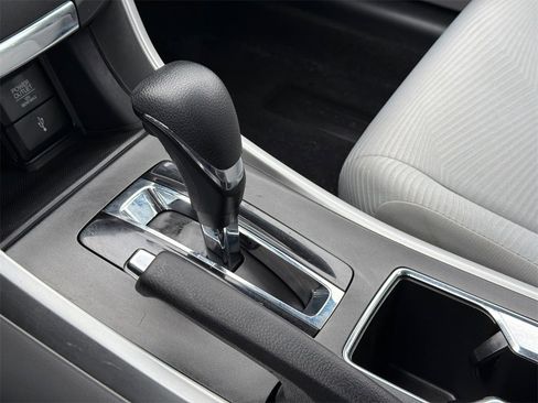 Used 2015 Honda Accord LX image 27