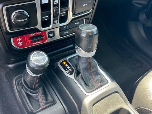 Used 2020 Jeep Wrangler Unlimited Rubicon AWD/4WD image 19