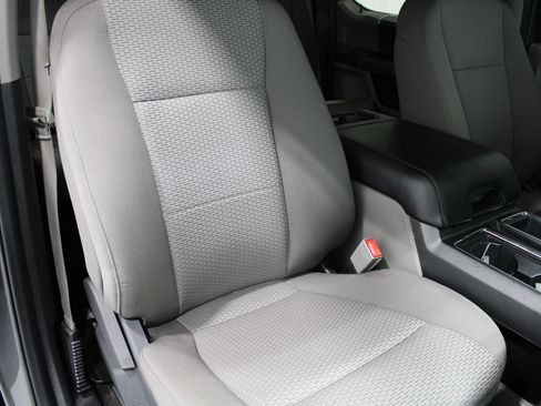 Used 2020 Ford F150 XLT AWD/4WD image 27