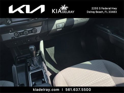 Used 2020 Toyota Tacoma SR image 13