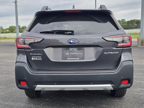 Used 2023 Subaru Outback Limited AWD/4WD image 16