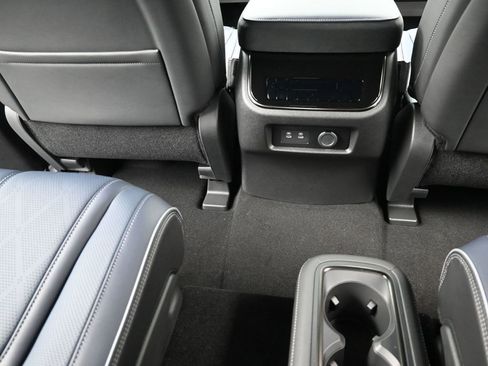 New 2026 INFINITI QX80 4WD w/ Sport Exterior Package image 20