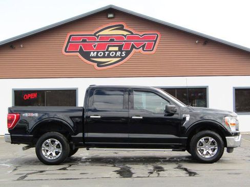 Used 2022 Ford F150 XLT w/ Equipment Group 301A Mid AWD/4WD image 3