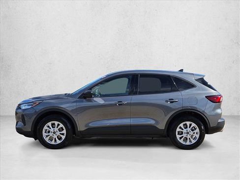 Used 2025 Ford Escape Active AWD/4WD image 9