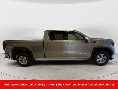 New 2026 GMC Sierra 1500 SLE image 7
