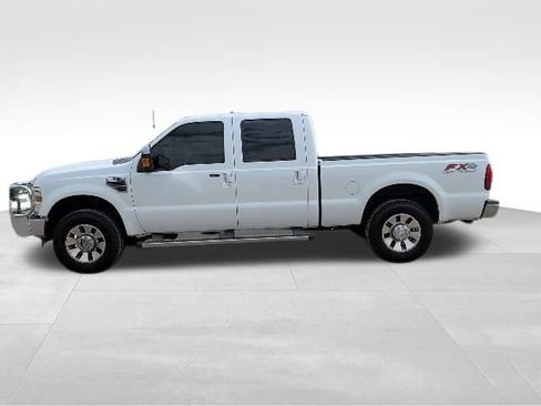 Used 2010 Ford F250 Lariat AWD/4WD image 6