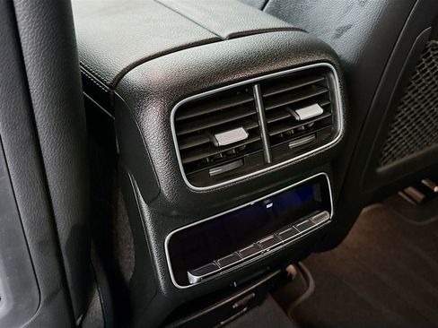 Certified 2022 Mercedes-Benz GLE 350 4MATIC image 28