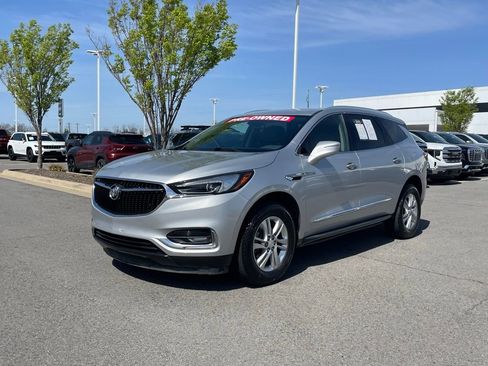 Used 2018 Buick Enclave Essence w/ LPO, Hit The Road Package image 3