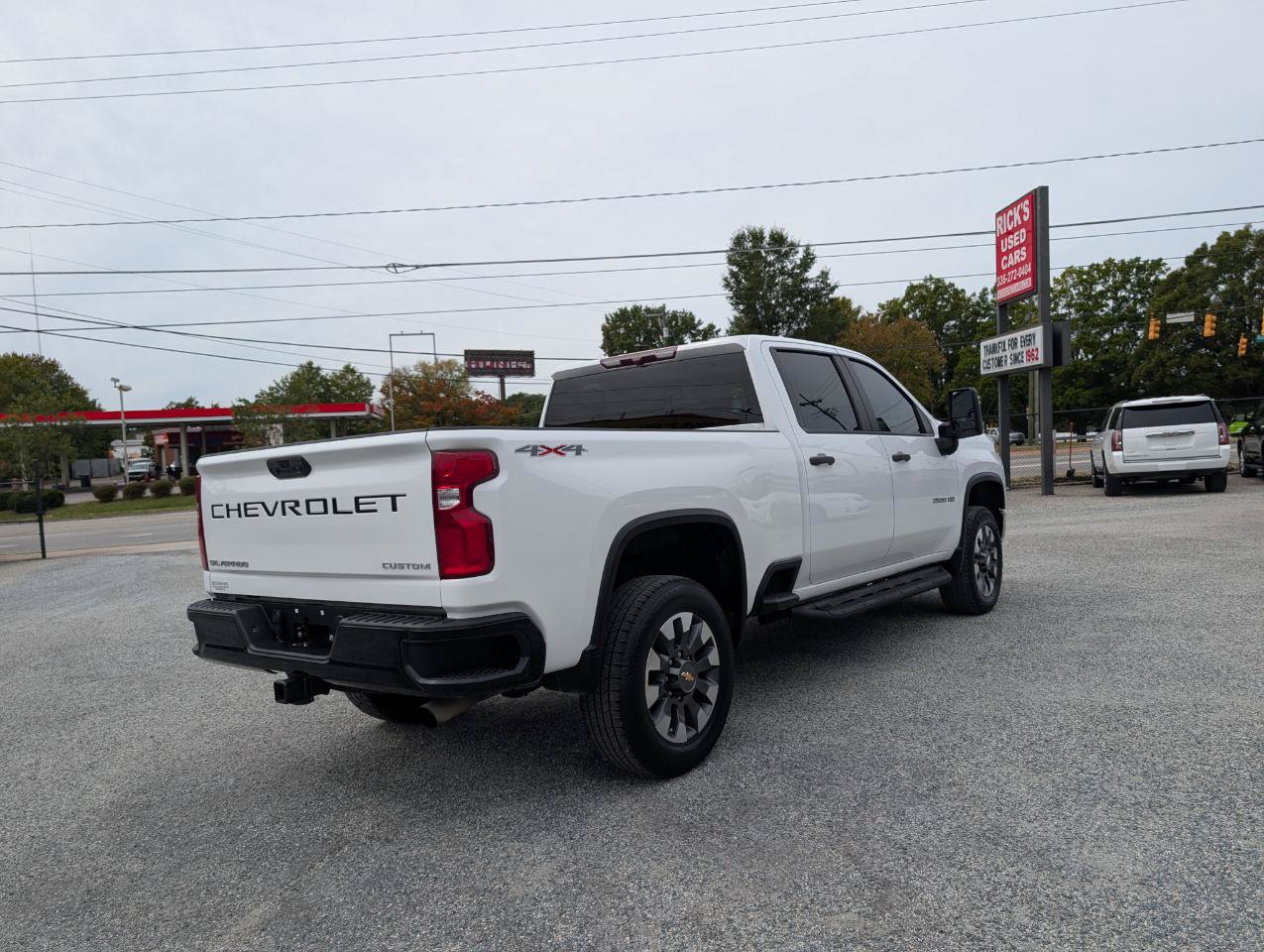Used 2021 Chevrolet Silverado 2500 Custom w/ Gooseneck/5TH Wheel Package AWD/4WD image 7
