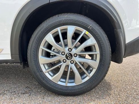 New 2025 INFINITI QX50 Luxe w/ Accent Package image 23