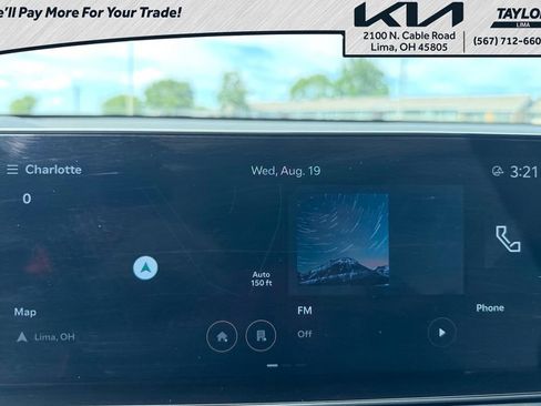 Used 2025 Kia Sorento S FWD image 5