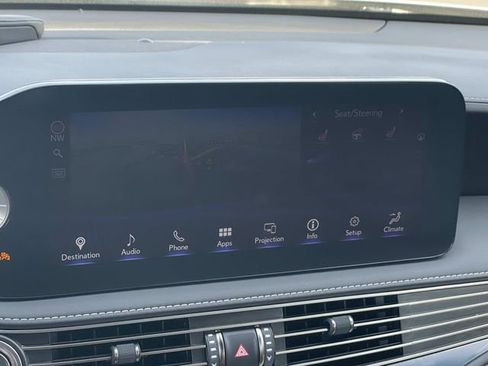 Used 2021 Lexus LS 500 w/ Accessory Package (Z2) image 13