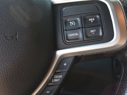 Used 2022 RAM 2500 Big Horn AWD/4WD image 22