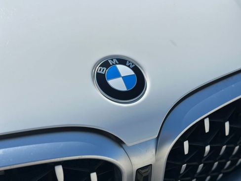 Used 2022 BMW X4 xDrive30i w/ M Sport Package 2 AWD/4WD image 11