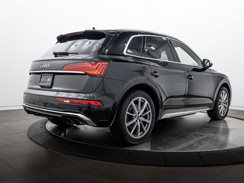 Used 2023 Audi SQ5 Premium Plus w/ Premium Plus Package AWD/4WD image 4