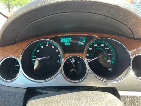 Used 2011 Buick Enclave CXL w/ Trailering Provision Package AWD/4WD image 18