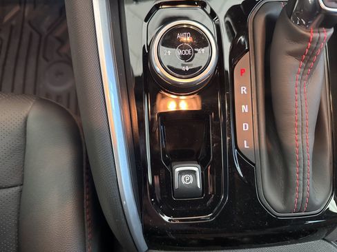 New 2026 Chevrolet Colorado Z71 w/ Technology Package image 23