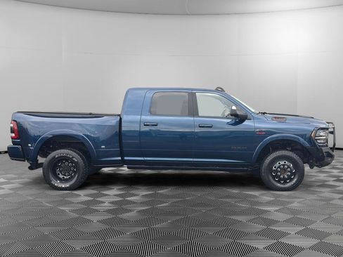 Used 2022 RAM 3500 Limited image 3